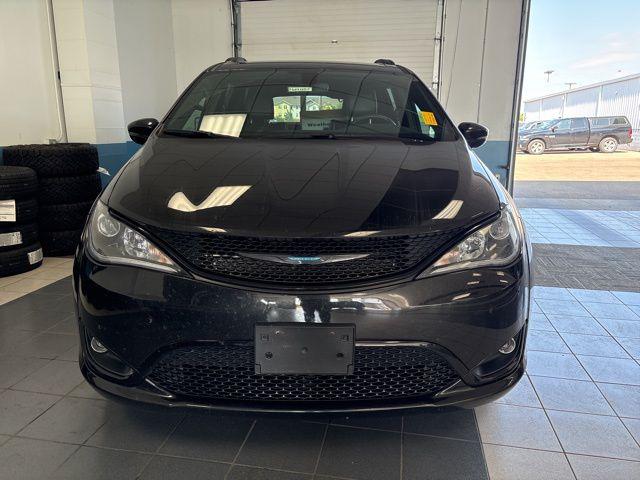2020 Chrysler Pacifica Hybrid Limited