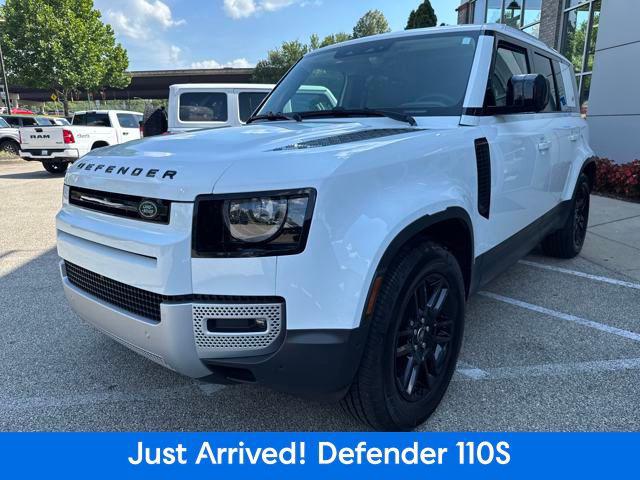 2024 Land Rover Defender 110 P300