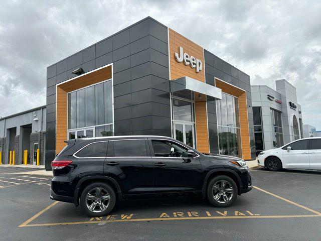 2018 Toyota Highlander Limited Platinum