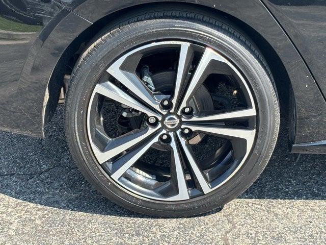2022 Nissan Sentra SR Xtronic CVT