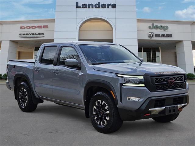 2023 Nissan Frontier Crew Cab PRO-X 4x2