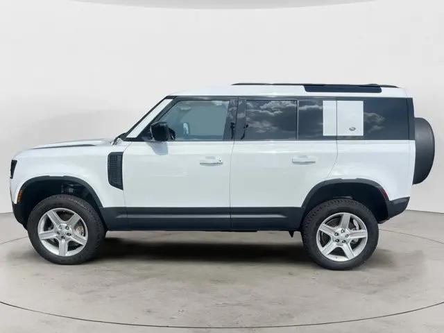 2020 Land Rover Defender 110 SE