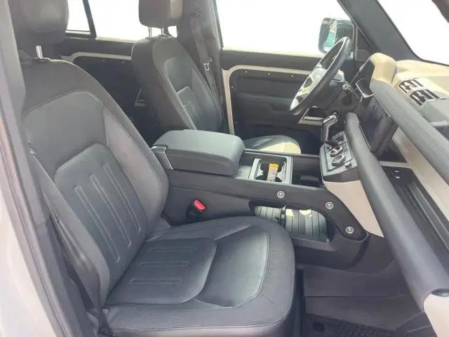 2020 Land Rover Defender 110 SE