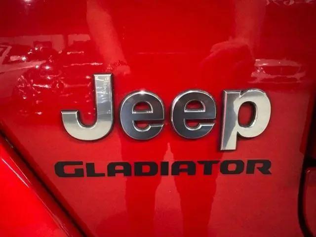 2021 Jeep Gladiator Overland