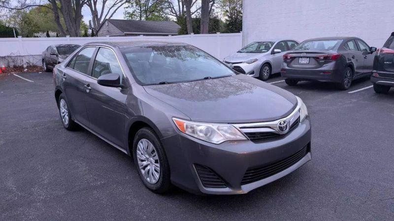 2014 Toyota Camry LE for sale in East Meadow, NY