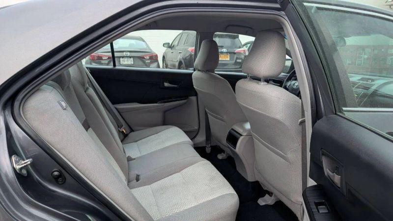2014 Toyota Camry LE