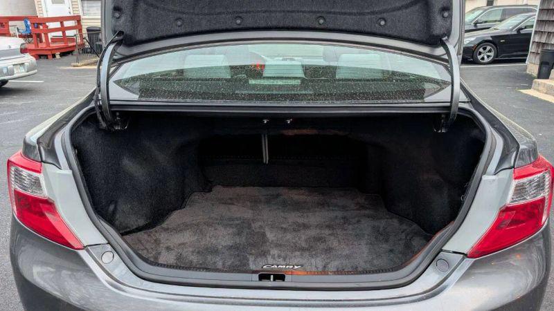 2014 Toyota Camry LE