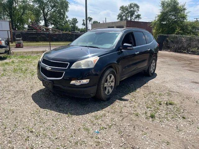 2010 Chevrolet Traverse LT for sale in Roseville, MI