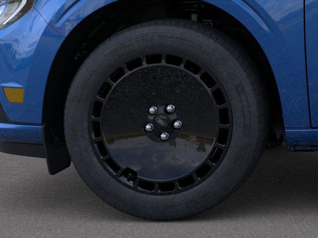 2025 Ford Maverick Lobo Standard