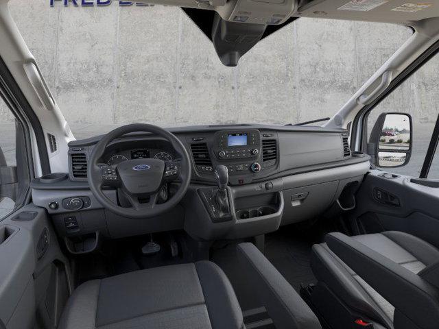 2025 Ford Transit Cargo Van T-250 148" Med Rf 9070 GVWR RWD