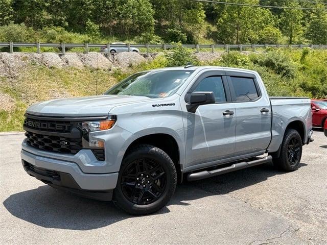 2024 Chevrolet Silverado 1500 4WD Crew Cab Short Bed Custom