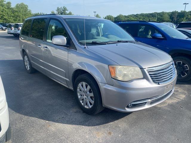 2014 Chrysler Town and Country Touring