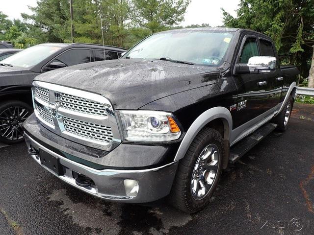 2018 RAM 1500 Laramie Crew Cab 4x4 64 Box