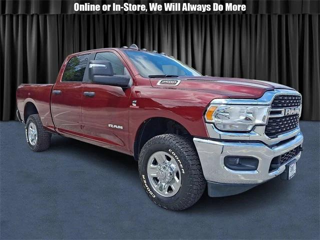 2024 RAM 2500 Big Horn Crew Cab 4x4 64 Box