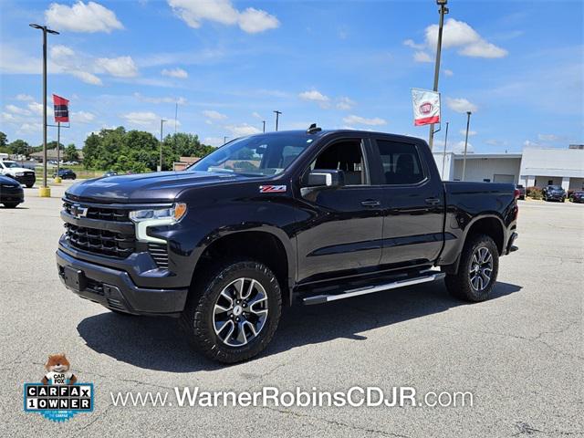 2022 Chevrolet Silverado 1500 4WD Crew Cab Short Bed RST