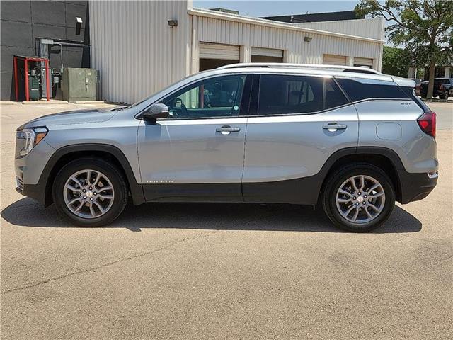 2024 GMC Terrain AWD SLT