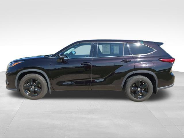 2020 Toyota Highlander LE