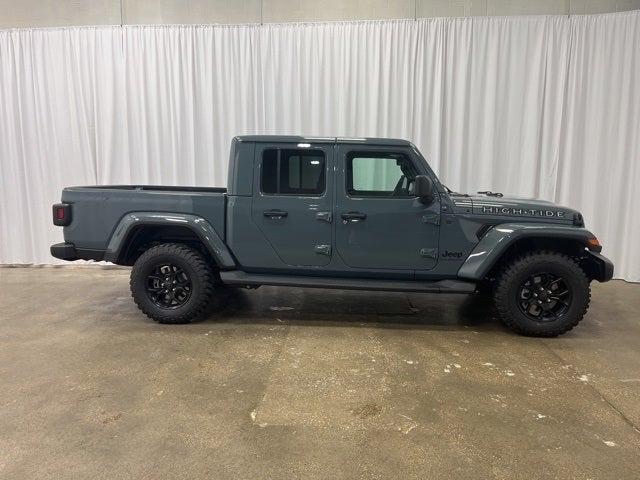2025 Jeep Gladiator GLADIATOR HIGH TIDE 4X4