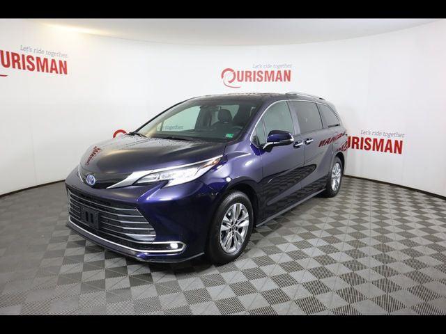 2025 Toyota Sienna Limited 2025 Toyota Sienna Limited