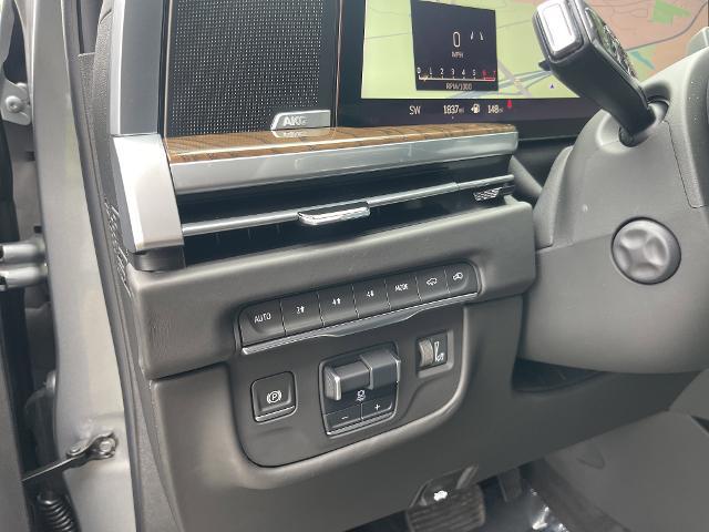 2025 Cadillac Escalade Sport Platinum