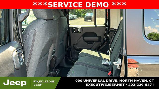 2025 Jeep Wrangler 4-Door Summit 4x4