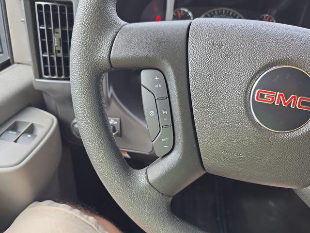 2025 GMC Savana Cutaway 4500 Van