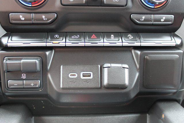 2020 Chevrolet Silverado 1500 4WD Crew Cab Short Bed RST