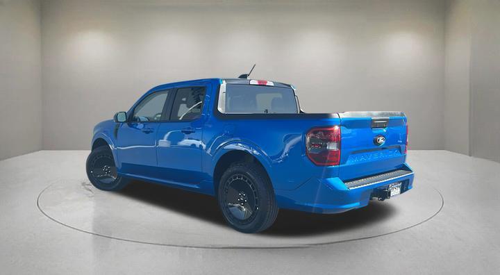 2025 Ford Maverick Lobo Standard