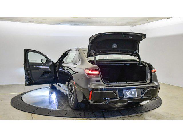 2026 BMW 7 Series 750e xDrive