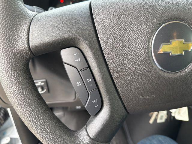 2025 Chevrolet Express Cargo Van RWD 2500 Regular Wheelbase WT