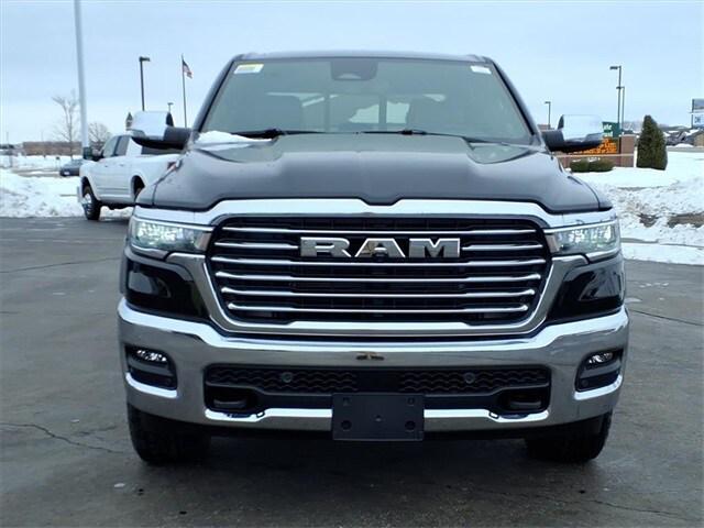 2026 Ram 1500 Laramie Crew Cab 4x4 5'7" Box