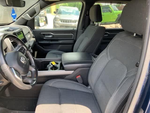 2020 RAM 1500 Big Horn Crew Cab 4x4 64 Box