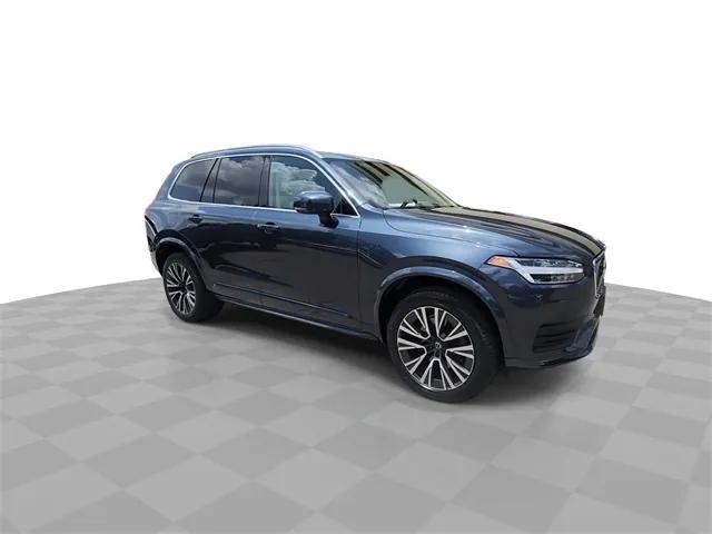 2022 Volvo XC90 T5 Momentum 7 Passenger
