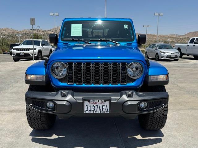 2025 Jeep Gladiator Nighthawk