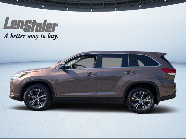 2019 Toyota Highlander LE