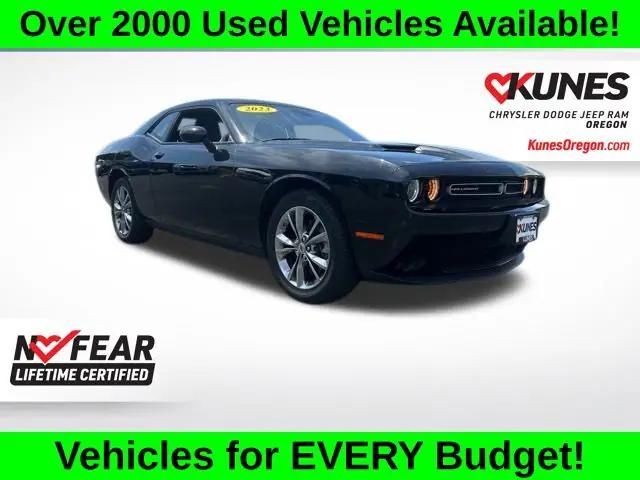 2023 Dodge Challenger SXT AWD