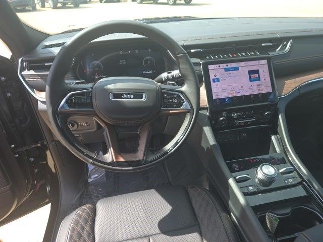 2025 Jeep Grand Cherokee GRAND CHEROKEE L SUMMIT 4X4