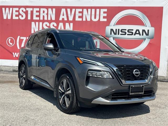 2023 Nissan Rogue Platinum FWD