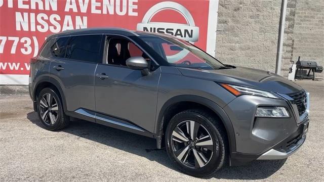 2023 Nissan Rogue Platinum FWD