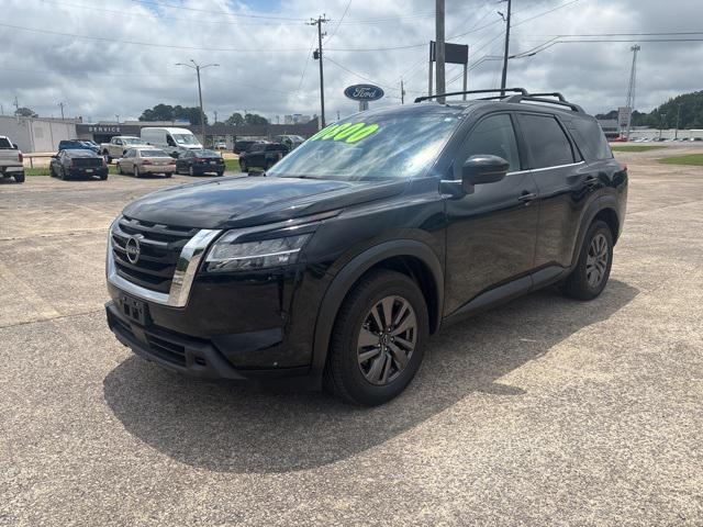2022 Nissan Pathfinder SV 4WD