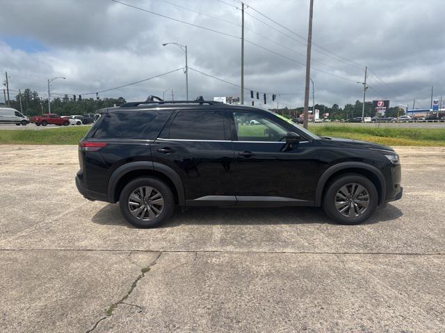 2022 Nissan Pathfinder SV 4WD