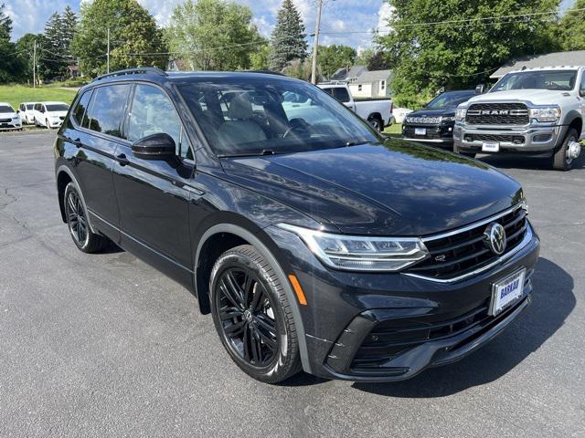 2022 Volkswagen Tiguan 2.0T SE R-Line Black