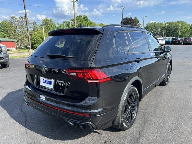 2022 Volkswagen Tiguan 2.0T SE R-Line Black