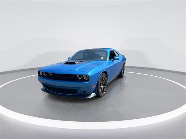 2018 Dodge Challenger 392 Hemi Scat Pack Shaker