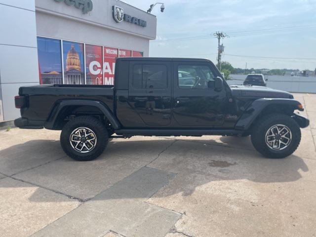 2025 Jeep Gladiator GLADIATOR RUBICON 4X4
