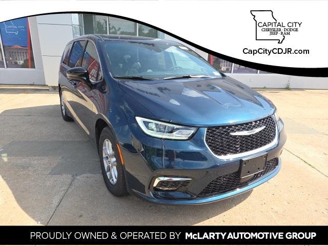 2025 Chrysler Pacifica PACIFICA SELECT