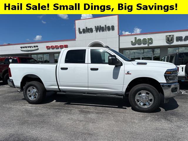 2025 RAM 2500 Tradesman Crew Cab 4x4 64 Box