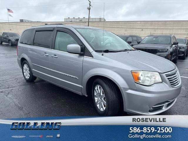 2013 Chrysler Town and Country Touring 2013 Chrysler Town and Country Touring