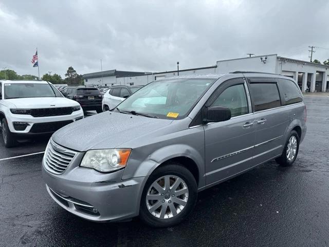 2013 Chrysler Town and Country Touring 2013 Chrysler Town and Country Touring