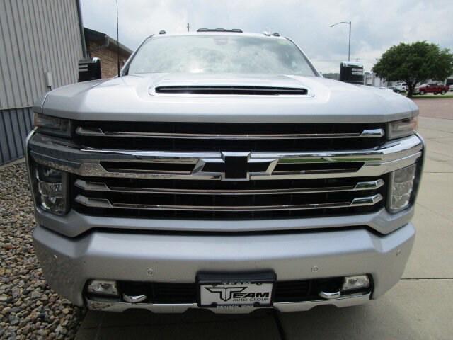 2022 Chevrolet Silverado 2500HD 4WD Crew Cab Standard Bed High Country